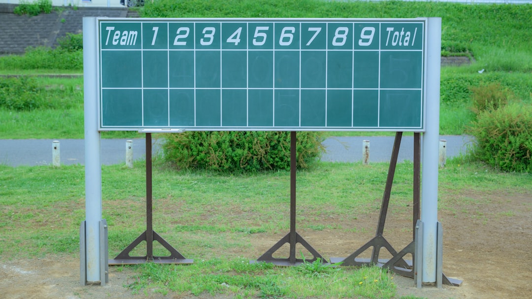Qui ouvre le score : le meilleur buteur actuel face aux défenses européennes
